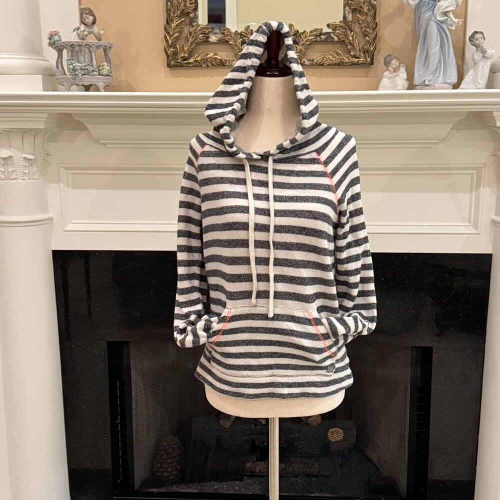 🖤 Billabong Striped Hoodie – Women’s Small - Picture 2 of 12